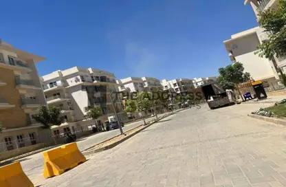 Apartment - 3 Bedrooms - 2 Bathrooms for sale in Mountain View iCity - 5th Settlement Compounds - The 5th Settlement - New Cairo City - Cairo