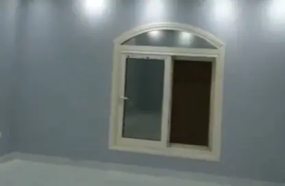 شقة - 3 غرف نوم - 3 حمامات للايجار في شارع ابراهيم المازني - البنفسج 10 - البنفسج - مدينة القاهرة الجديدة - القاهرة