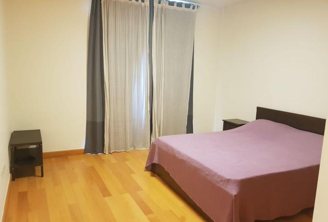 8090352 - Property Image 3