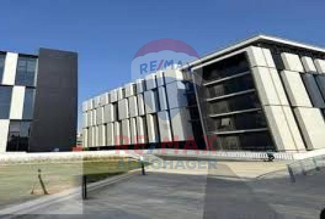 8113760 - Property Main Image