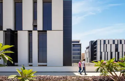 Office Space - Studio - 2 Bathrooms for rent in Hyde Park Business District Mall - South Teseen St. - The 5th Settlement - New Cairo City - Cairo