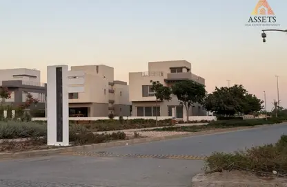 فيلا - 4 غرف نوم - 6 حمامات للبيع في جاردن ريزدنس - هايد بارك - مدينة القاهرة الجديدة - القاهرة