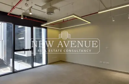 Office Space - Studio - 1 Bathroom for sale in Hyde Park Business District Mall - South Teseen St. - The 5th Settlement - New Cairo City - Cairo
