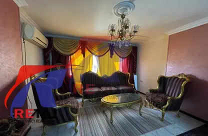 شقة - 2 غرف نوم - 1 حمام للبيع في شارع عبد الحافظ احمد - المنطقة الثامنة - مدينة نصر - القاهرة
