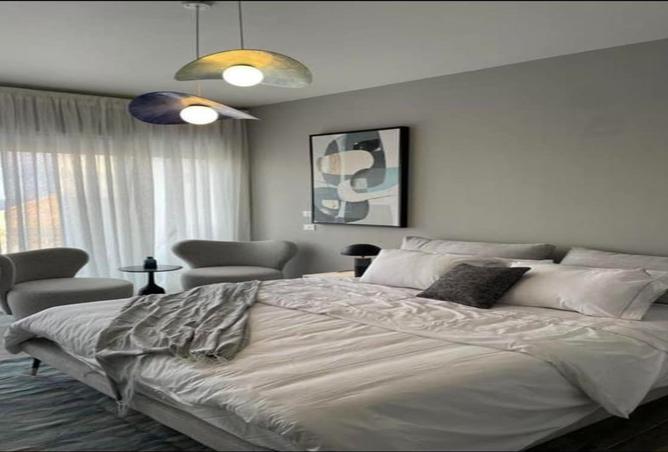 8037200 - Property Image 2