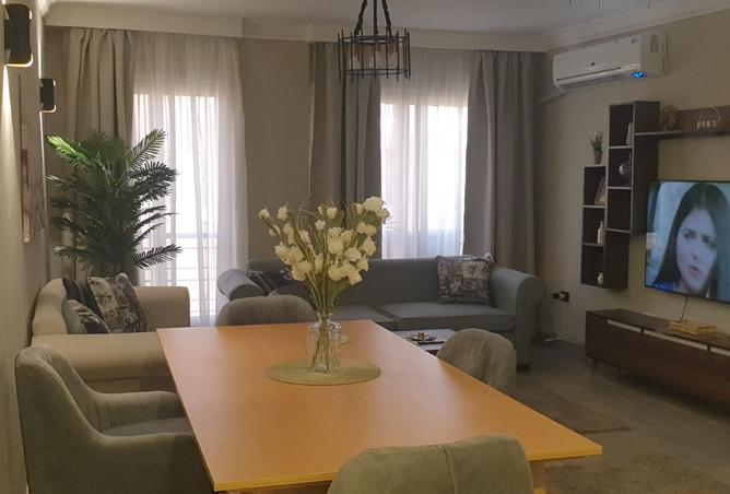 8340070 - Property Image 2