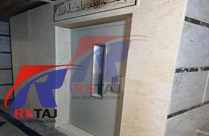 شقة - 3 غرف نوم - 2 حمامات للبيع في شارع مؤنس الخادم - الحديقة الدولية - الحي السابع - مدينة نصر - القاهرة