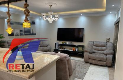 Apartment - 3 Bedrooms - 1 Bathroom for sale in Amin Al Rihani St. - 6th Zone - Nasr City - Cairo