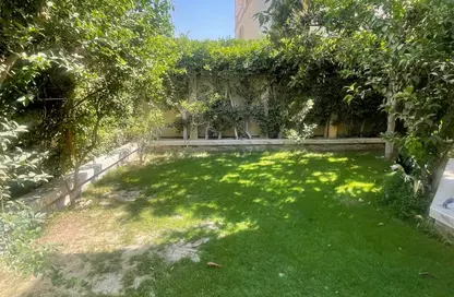 Villa - 5 Bedrooms - 4 Bathrooms for sale in Hadayek Al Mohandessin - 4th District - Sheikh Zayed City - Giza