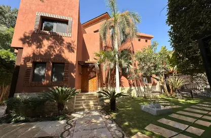 Villa - 5 Bedrooms - 6 Bathrooms for sale in Tara - Sheikh Zayed Compounds - Sheikh Zayed City - Giza