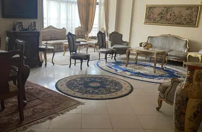 Apartment - 3 Bedrooms - 2 Bathrooms for sale in Al Zahraa St. - Dokki - Giza