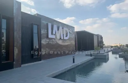 محل تجاري - استوديو - 3 حمامات للبيع في وان نانيتي - شارع التسعين الجنوبي - التجمع الخامس - مدينة القاهرة الجديدة - القاهرة