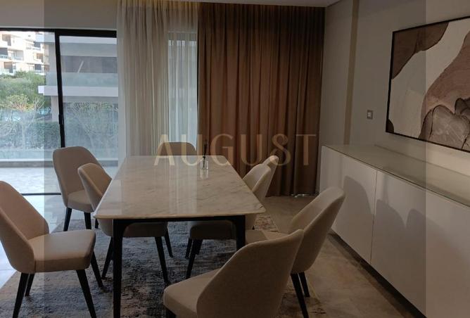 8172131 - Property Image 2