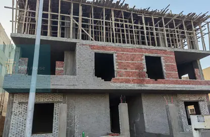 Apartment - 4 Bedrooms - 2 Bathrooms for sale in Mohamed Rahim St. - El Yasmeen 3 - El Yasmeen - New Cairo City - Cairo