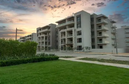 Apartment - 3 Bedrooms - 2 Bathrooms for sale in The Address East - 90 Street - The 5th Settlement - New Cairo City - Cairo