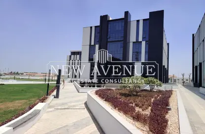 Office Space - Studio - 2 Bathrooms for rent in Hyde Park - New Cairo City - Cairo