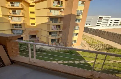 Apartment - 2 Bedrooms - 1 Bathroom for rent in Degla Palms - Al Wahat Road - 6 October City - Giza