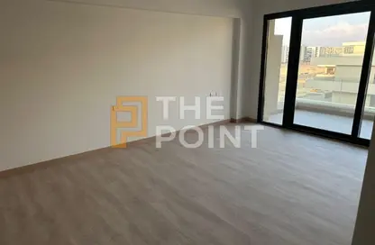 شقة - 3 غرف نوم - 3 حمامات للبيع في كمبوند البروج - كمبوندات الشروق - مدينة الشروق - القاهرة