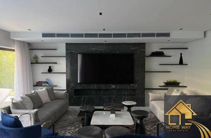 Apartment - 3 Bedrooms - 3 Bathrooms for sale in Lake View Residence - 5th Settlement Compounds - The 5th Settlement - New Cairo City - Cairo