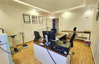 شقة - 2 غرف نوم - 2 حمامات للايجار في سموحة - حي شرق - الاسكندرية