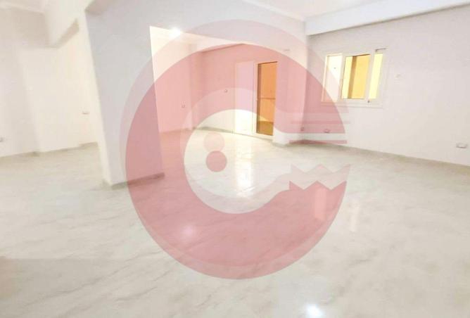 8253170 - Property Image 2