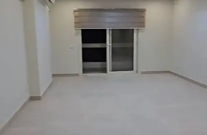 مساحات مكتبية - استوديو - 3 حمامات للايجار في شارع الخمسين - زهراء المعادي - حي المعادي - القاهرة