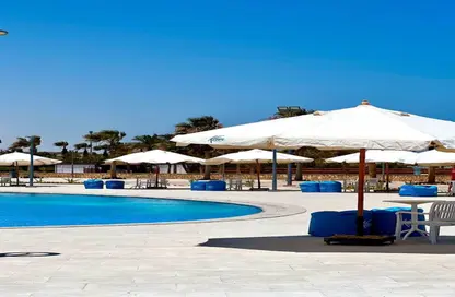 Chalet - 2 Bedrooms - 2 Bathrooms for sale in Koun - Ras Al Hekma - North Coast