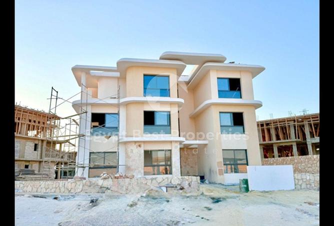 8056094 - Property Image 2