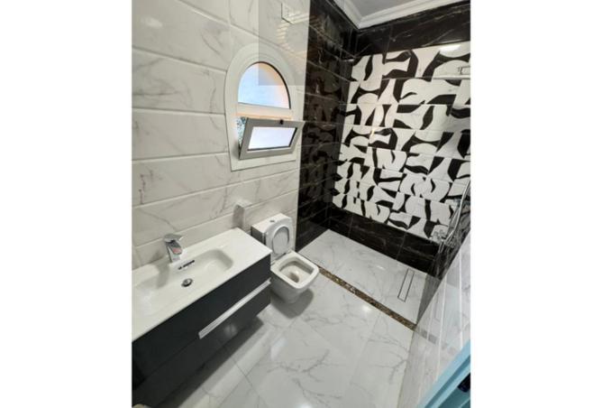 8325851 - Property Image 3