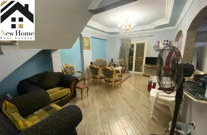 (بنتهاوس  (روف - 4 غرف نوم - 3 حمامات للبيع في عمارات النرجس - النرجس - مدينة القاهرة الجديدة - القاهرة