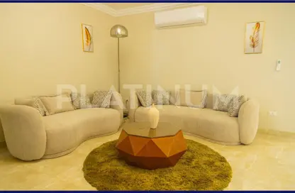 شقة - 3 غرف نوم - 3 حمامات للايجار في شارع كمال الدين صلاح - سموحة - حي شرق - الاسكندرية