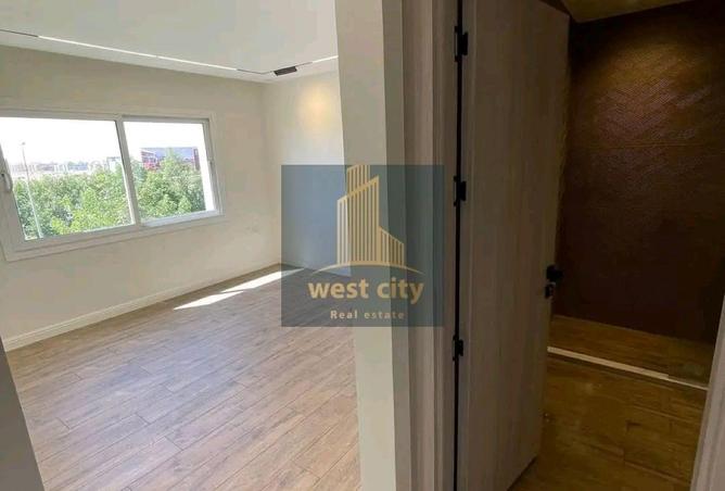 8357437 - Property Image 2