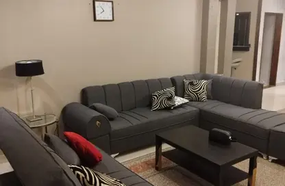 Apartment - 2 Bedrooms - 1 Bathroom for rent in El Narges Buildings - Al Narges - New Cairo City - Cairo