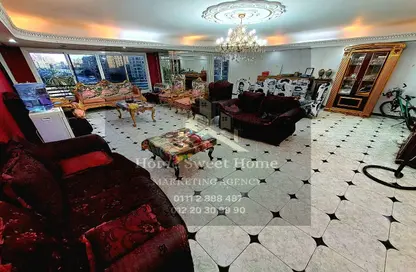 شقة - 3 غرف نوم - 3 حمامات للبيع في شارع ابو بكر الصديق - ميدان المحكمة - مصر الجديدة - القاهرة