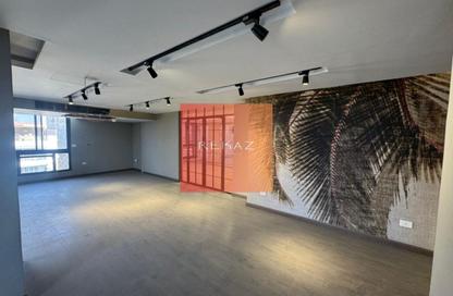 Office Space - Studio - 5 Bathrooms for rent in Degla Square - Degla - Hay El Maadi - Cairo