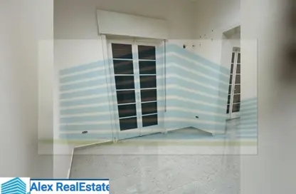 مساحات مكتبية - استوديو - 2 حمامات للايجار في شارع فؤاد - محطة الرمل - حي وسط - الاسكندرية