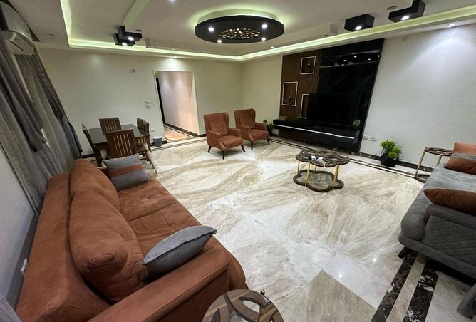 4284015 - Property Image 2