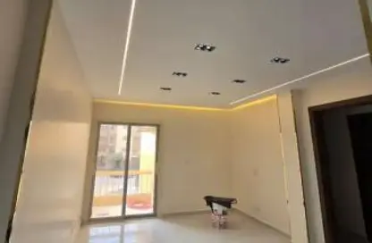 Apartment - 3 Bedrooms - 1 Bathroom for rent in Ashgar City - Al Wahat Road - 6 October City - Giza Apartment - 3 Bedrooms - 1 Bathroom for rent in Ashgar City - Al Wahat Road - 6 October City - Giza