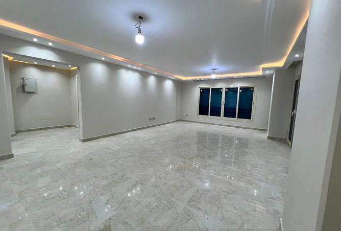 8370004 - صورة العقار 3