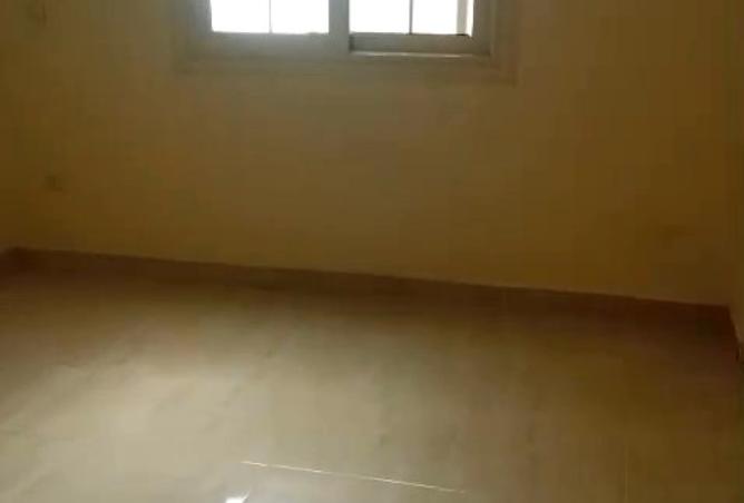 8022704 - Property Image 2
