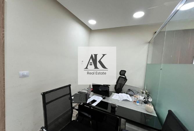 7952466 - Property Image 2