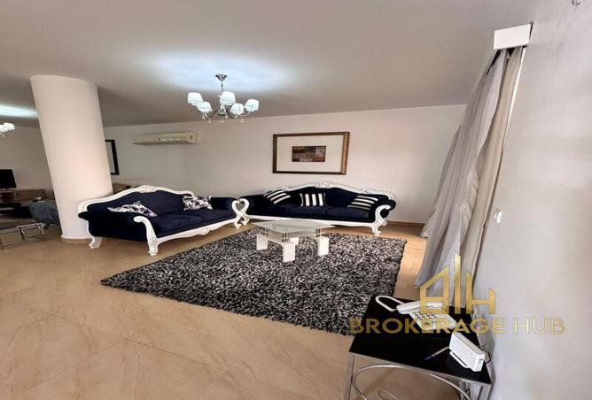 8020613 - Property Image 2