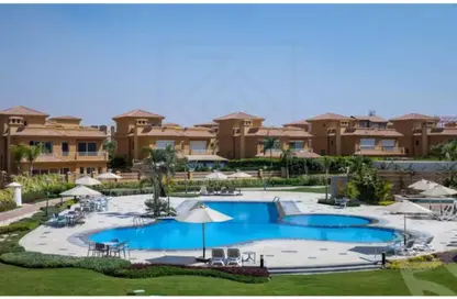 Villa - 6 Bedrooms - 6 Bathrooms for sale in Jeera - 13th District - Sheikh Zayed City - Giza