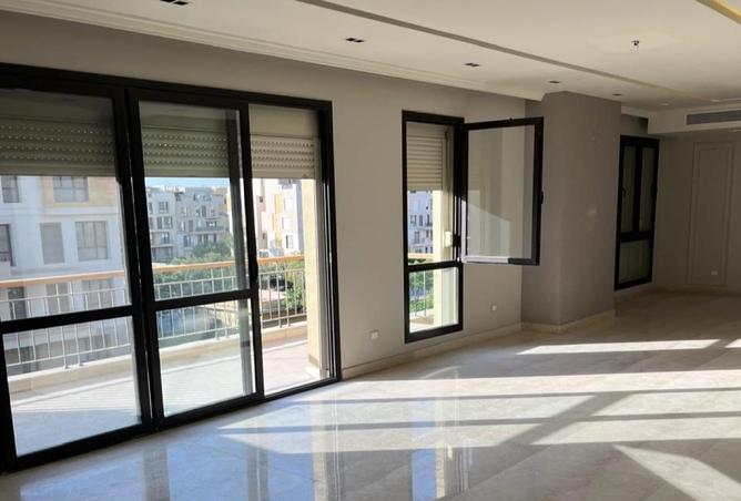 8303500 - Property Image 2