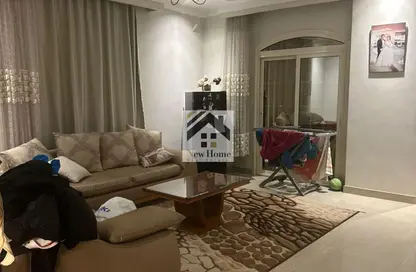 Apartment - 3 Bedrooms - 2 Bathrooms for sale in Al Amn Al Aam Compound - The 1st Settlement - New Cairo City - Cairo