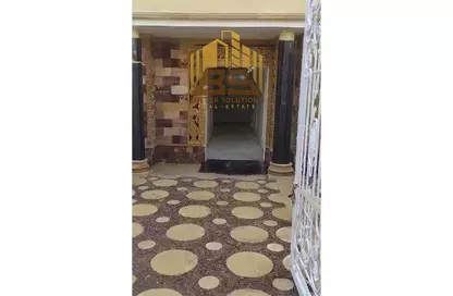 شقة - 3 غرف نوم - 2 حمامات للبيع في شارع الامام ابو حنيفة النعمان - الحي السادس - مدينة العبور - القليوبية