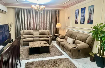 Apartment - 2 Bedrooms - 2 Bathrooms for rent in El Rehab Extension - Al Rehab - New Cairo City - Cairo