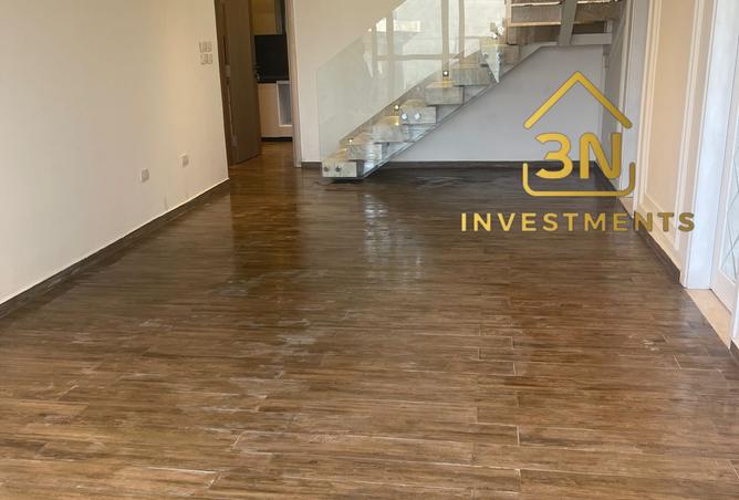 8387770 - Property Image 2