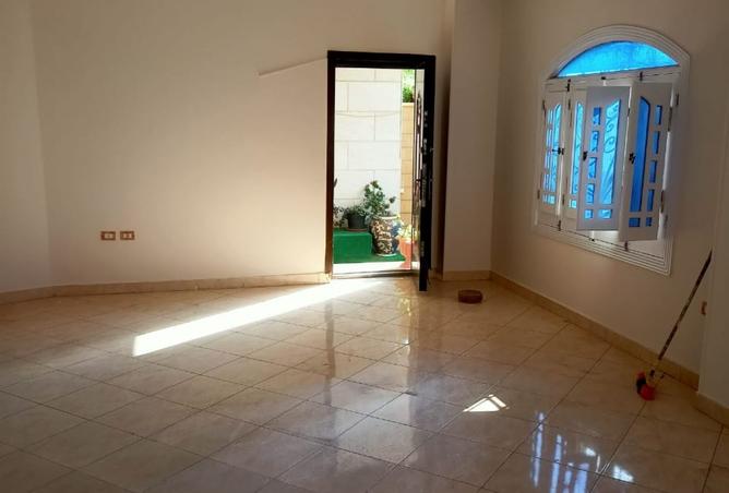 8366090 - Property Image 2