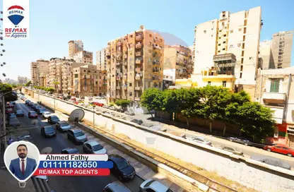 شقة - 3 غرف نوم - 3 حمامات للايجار في كامب شيزار - حي وسط - الاسكندرية